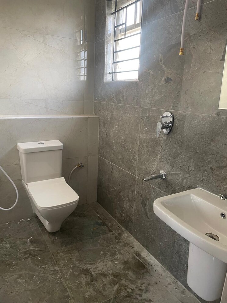 Washroom, aecs layout 1 Bedroom 600 Sq.Ft. Builder Floor In Aecs Layout Bangalore 9791470