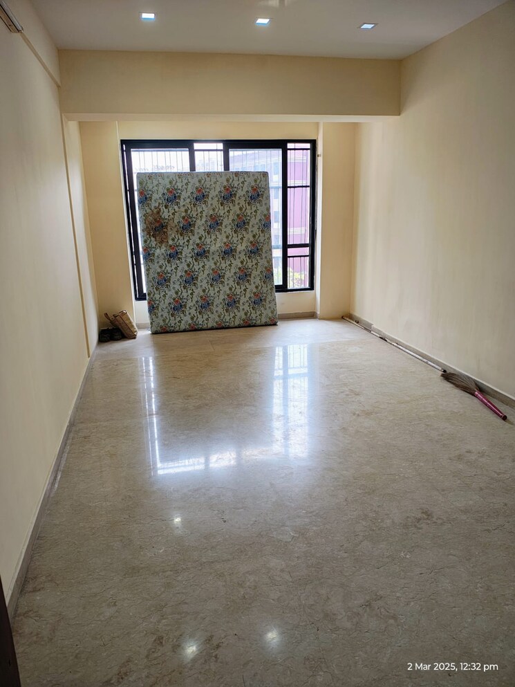 Room, satellite-royale 2 Bedroom 1000 Sq.Ft. Apartment In Goregaon East Mumbai 9791467