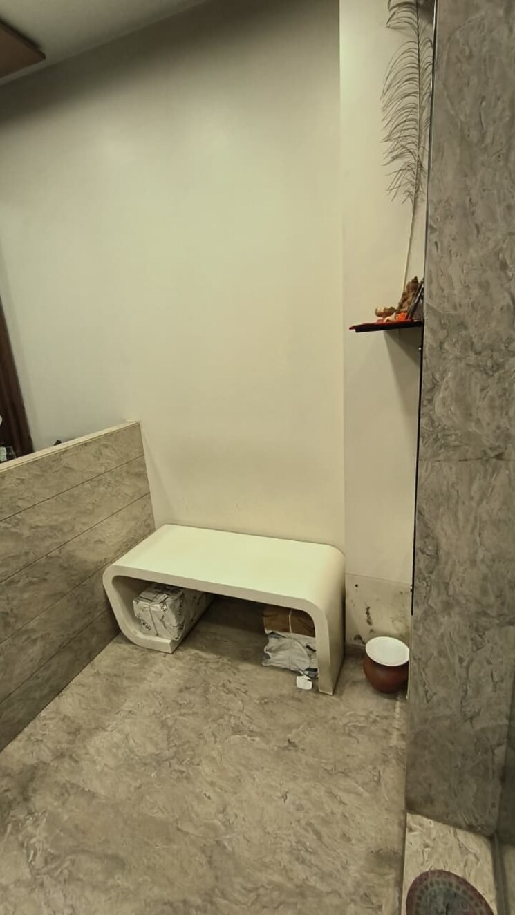 Bathroom, runwal-greens Commercial Office Space 550 Sq.Ft. In Mulund West Mumbai 9792134