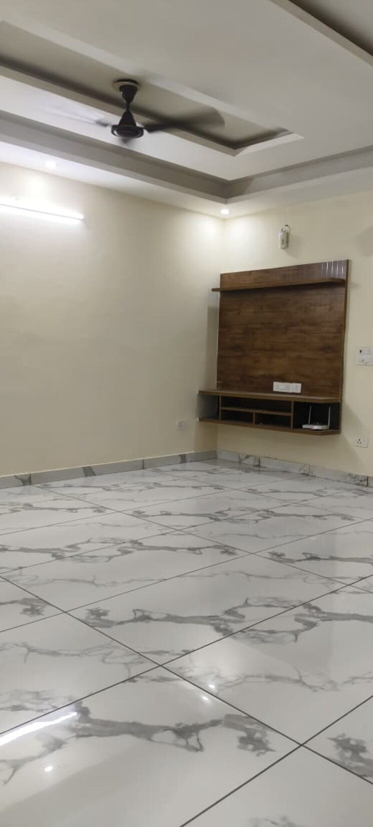 Room, surendra-avenue-69 3 Bedroom 1650 Sq.Ft. Builder Floor In Sector 69 Gurgaon 9792147