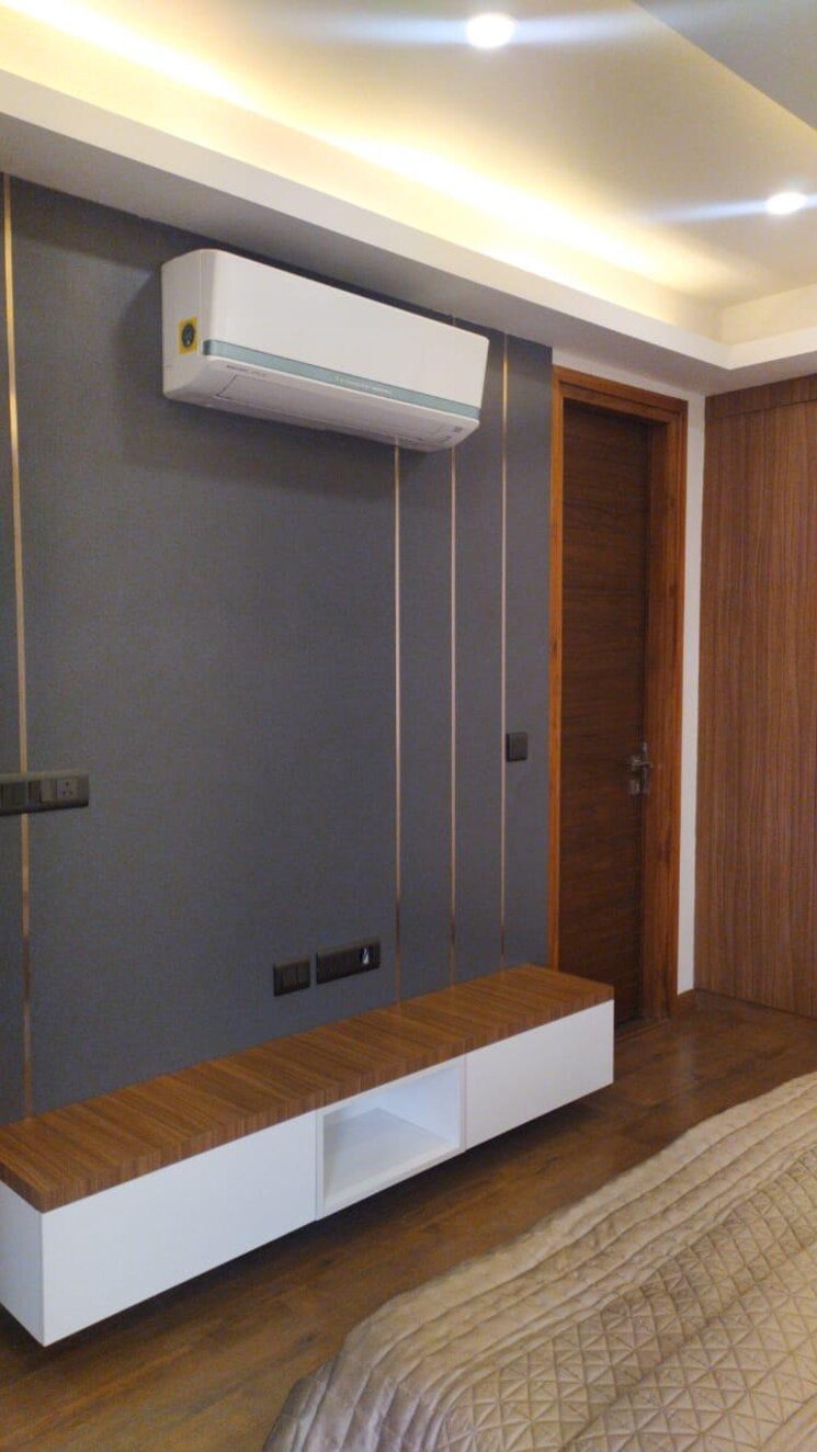 Room, dlf-atria 4 Bedroom 2700 Sq.Ft. Builder Floor In Dlf Phase ii Gurgaon 9792549