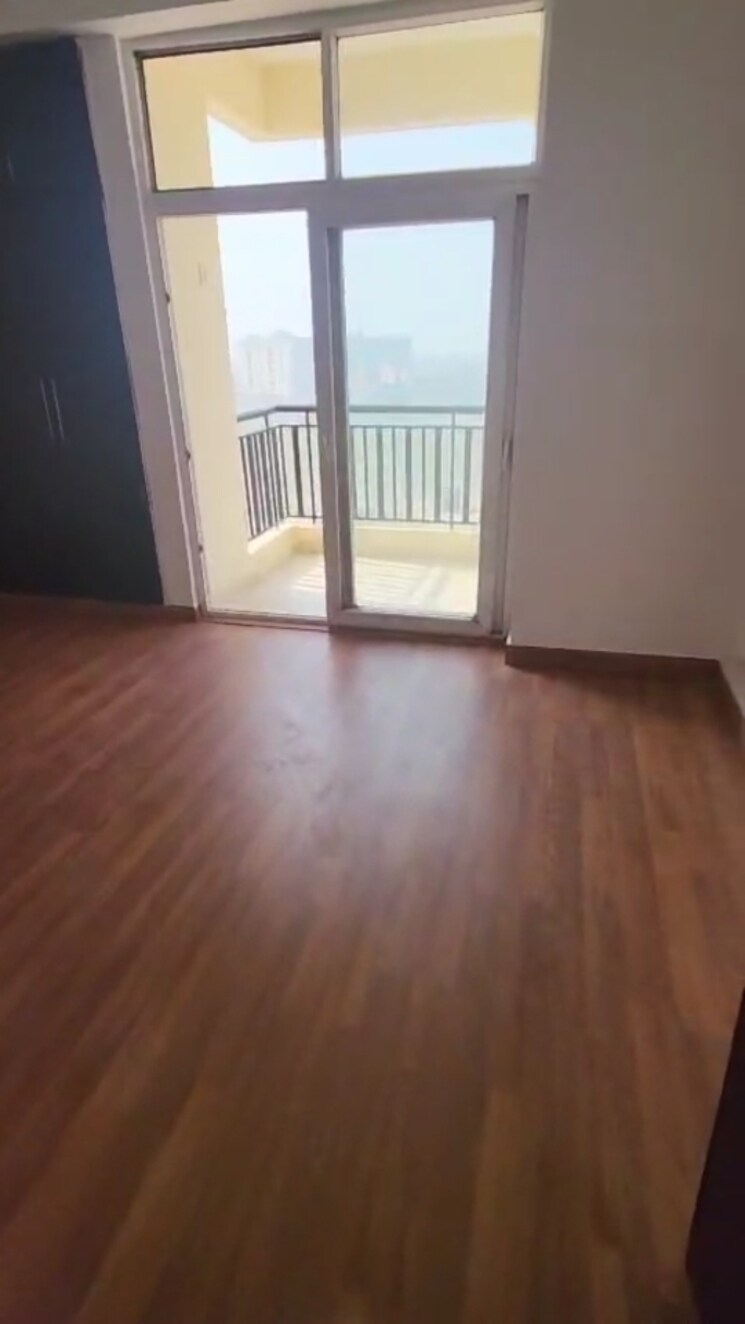 Room, saviour-greenisle 3.5 Bedroom 1800 Sq.Ft. Apartment In Sain Vihar Ghaziabad 9792886