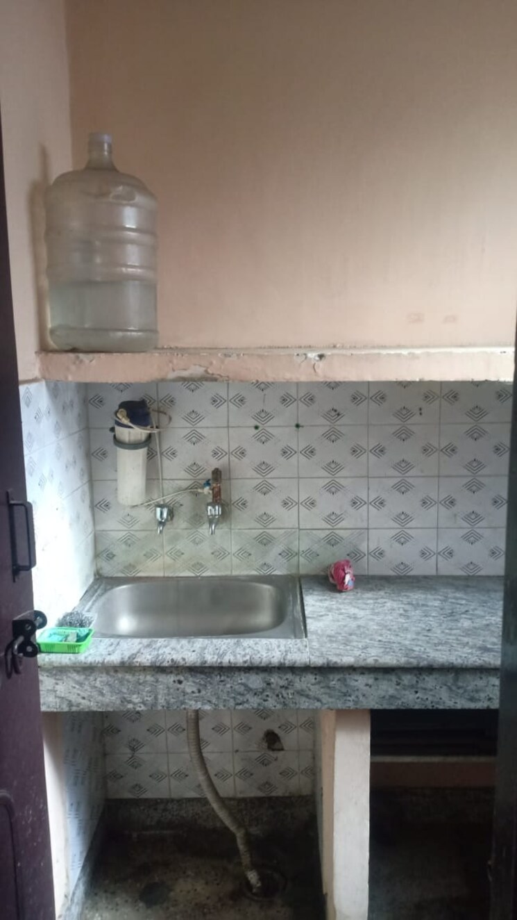 Bathroom, beta ii greater noida 1 Bedroom 60 Sq.Mt. Independent House In Beta Ii Greater Noida Greater Noida 9793044