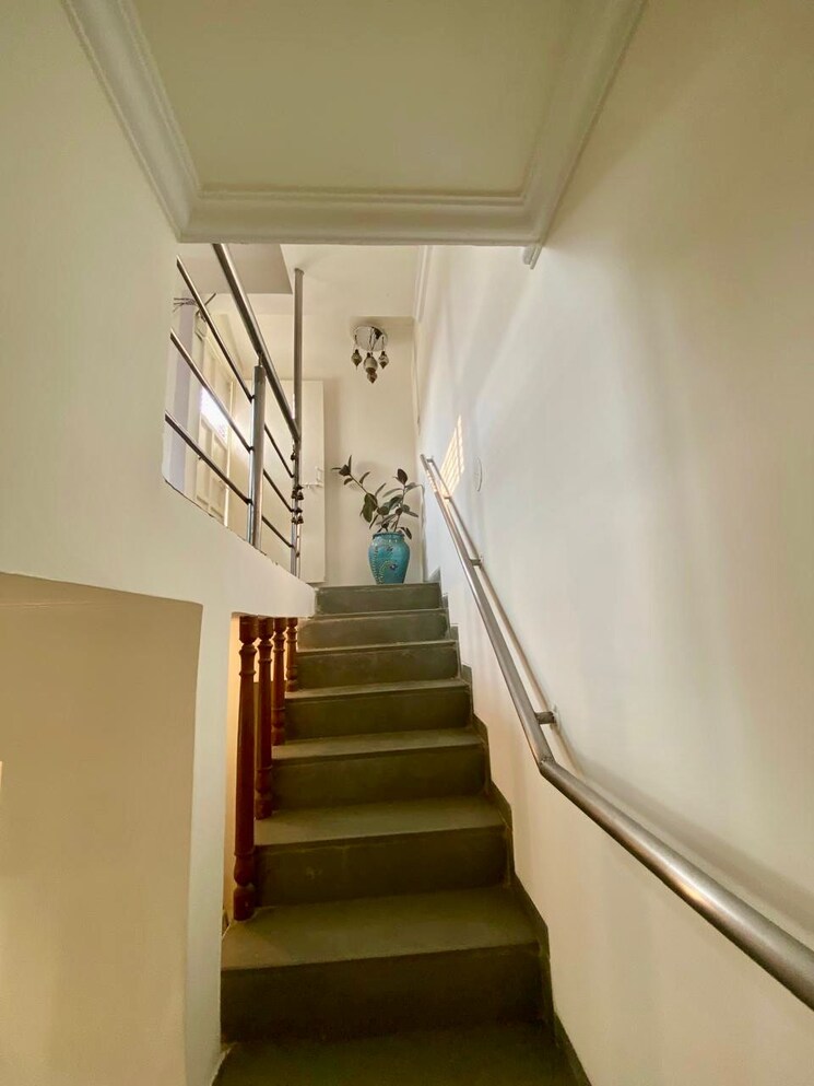 undefined, anand-apartment-bhusari-colony 2.5 Bedroom 2000 Sq.Ft. Apartment In Kothrud Pune 9793150