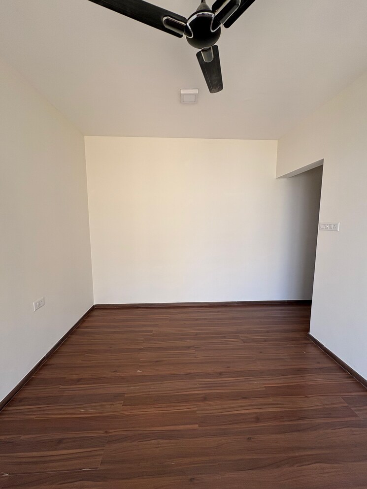 Room, acme-ozone 2 Bedroom 775 Sq.Ft. Apartment In Manpada Thane 9793228