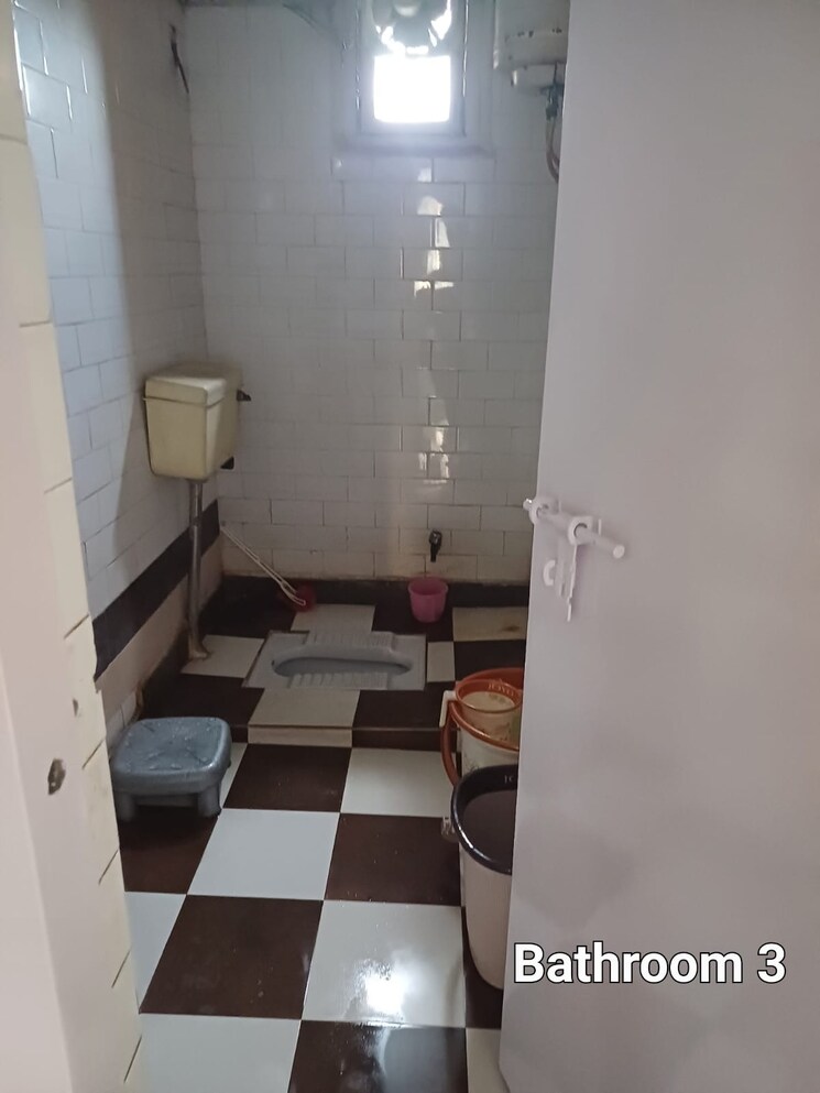 Bathroom, ip extension 3 Bedroom 1580 Sq.Ft. Apartment In Ip Extension Delhi 9793213