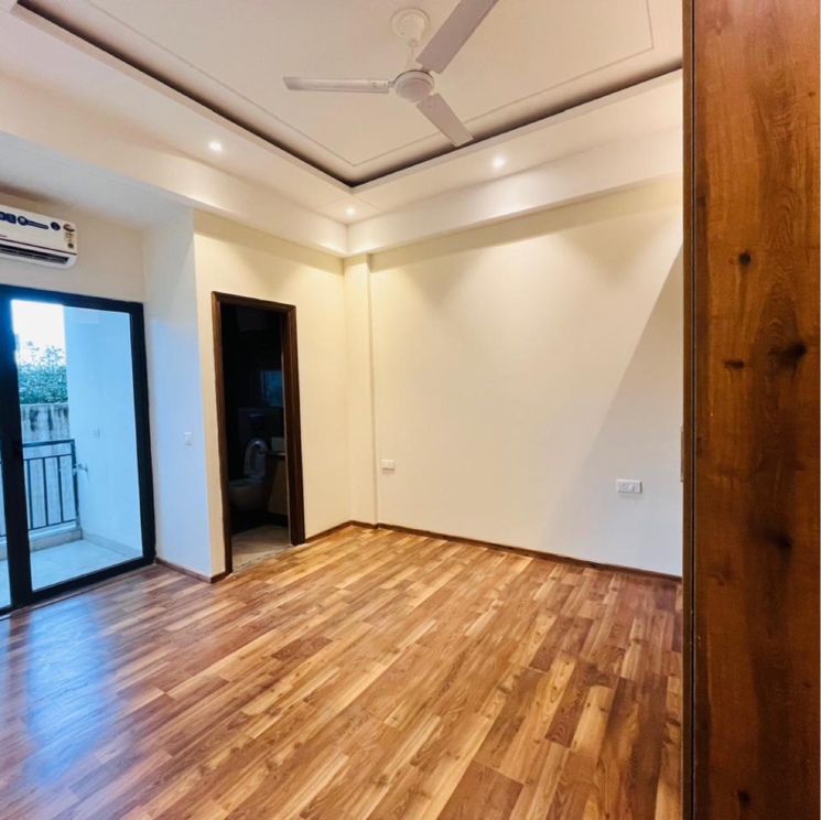 Bedroom, suncity-vatsal-valley 3 Bedroom 1430 Sq.Ft. Apartment In Gwal Pahari Gurgaon 9793354