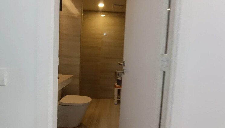 Bathroom, hiranandani-skylark-enclave 2 Bedroom 858 Sq.Ft. Apartment In Ghodbunder Road Thane 9793373