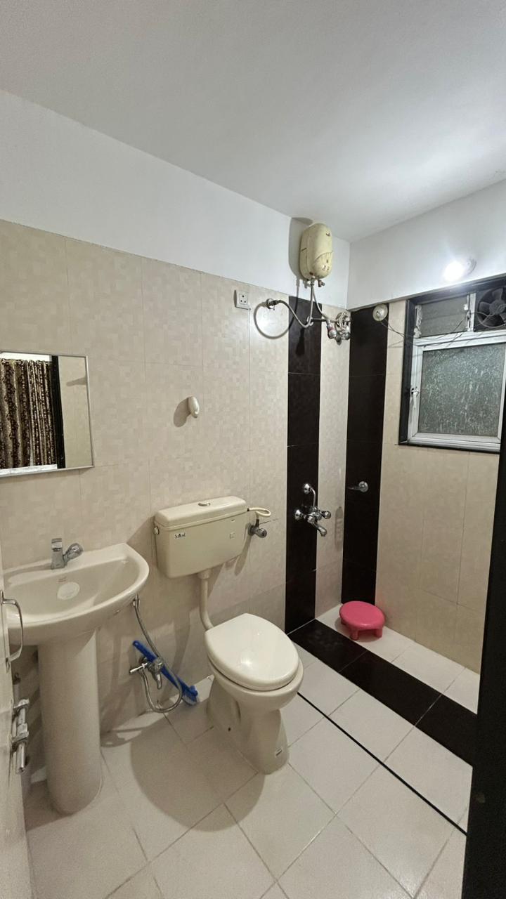 Bathroom, baner gaon 3 Bedroom 1050 Sq.Ft. Apartment In Baner Gaon Pune 9793361