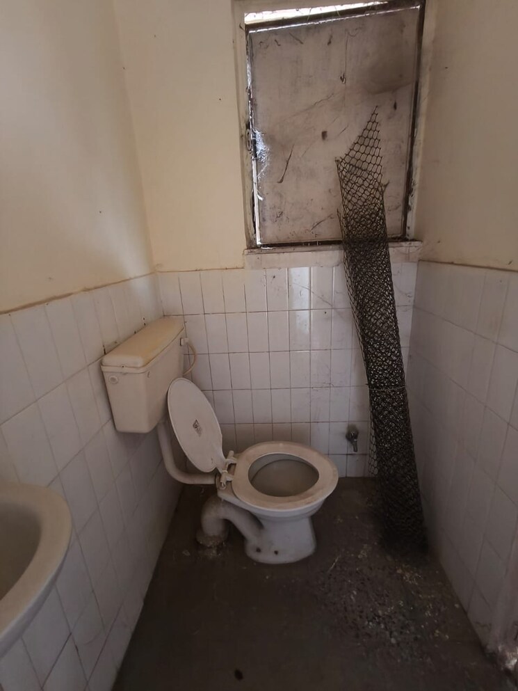 Bathroom, army-welfare-chs 3.5 Bedroom 1280 Sq.Ft. Apartment In Nerul Navi Mumbai 9793419