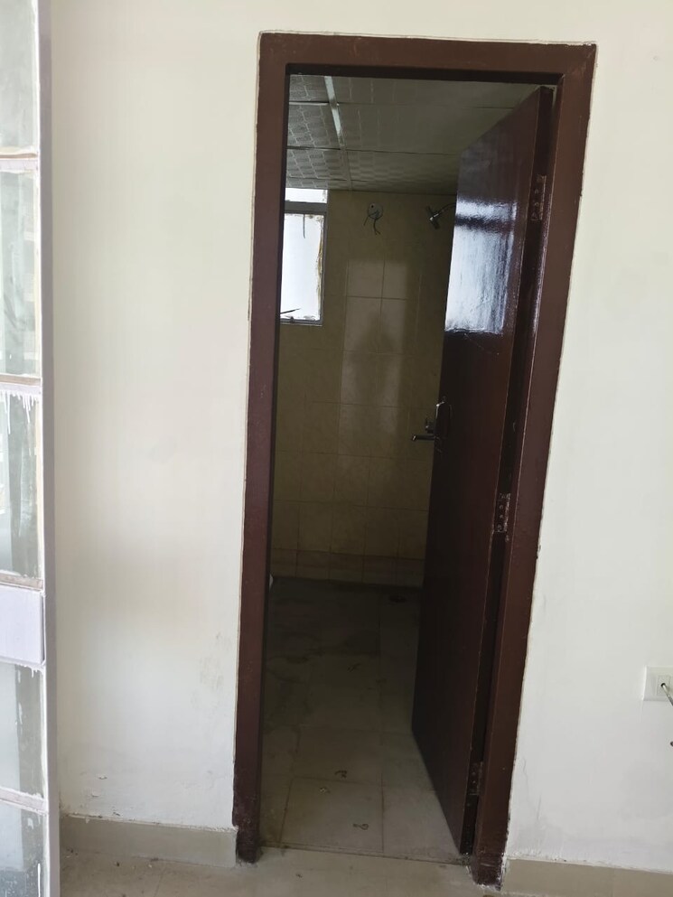 Other, zara-aavaas 2 Bedroom 800 Sq.Ft. Apartment In Sector 104 Gurgaon 9793490