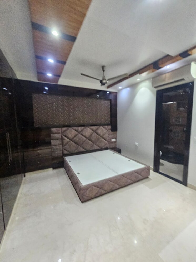 Living Room, shreshtha vihar 3 Bedroom 1690 Sq.Ft. Apartment In Shreshtha Vihar Delhi 9793808