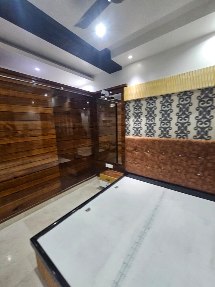 Cover Image, anand vihar 3 Bedroom 1690 Sq.Ft. Apartment In Anand Vihar Delhi 9793809