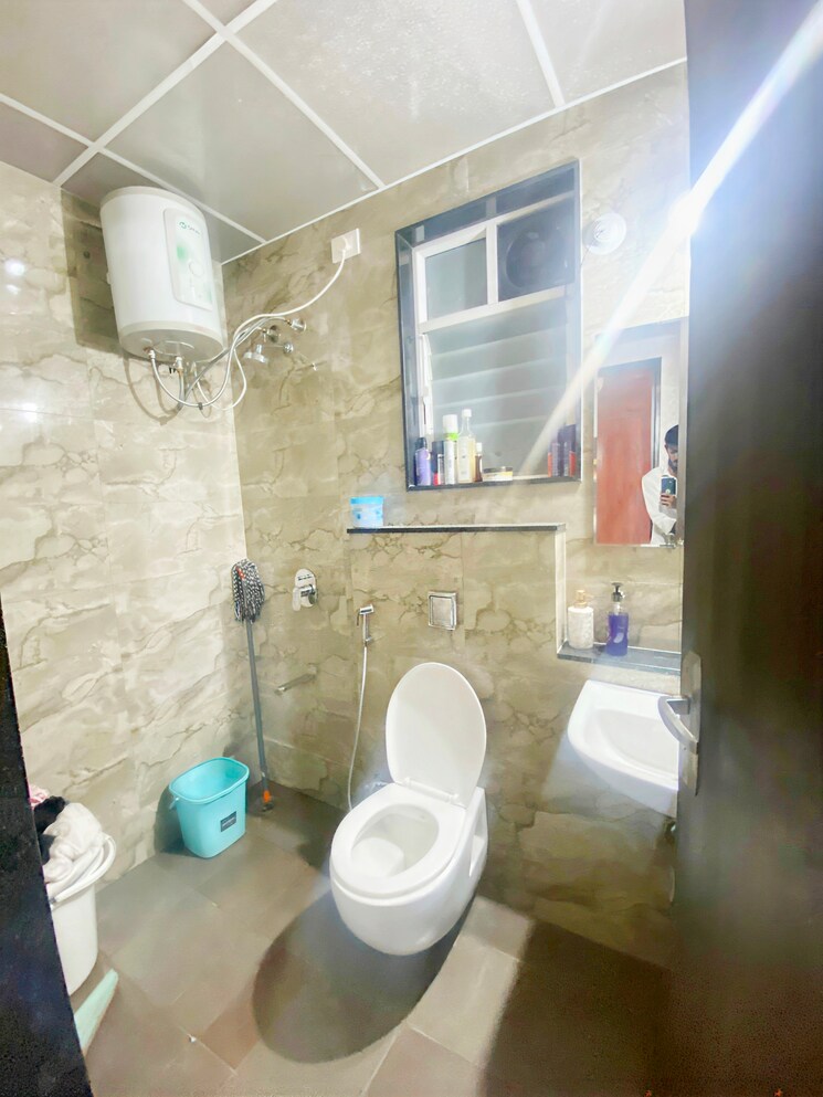 Bathroom, nyati-elysia 2 Bedroom 790 Sq.Ft. Builder Floor In Kharadi Pune 9793870