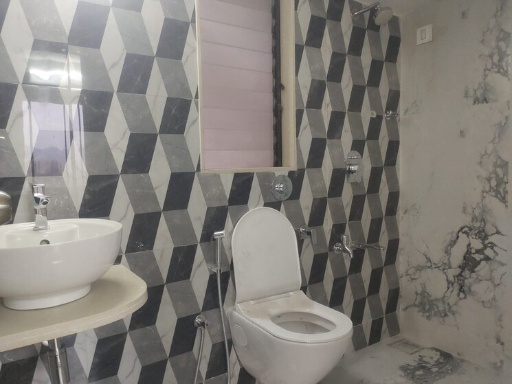 Bathroom, raj-akshay 1 Bedroom 625 Sq.Ft. Apartment In Mira Road Thane 9794002