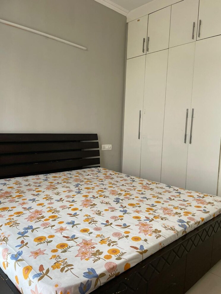 Bedroom, alliance-the-eminence 1 Bedroom 950 Sq.Ft. Apartment In Singhpura Zirakpur 9794061