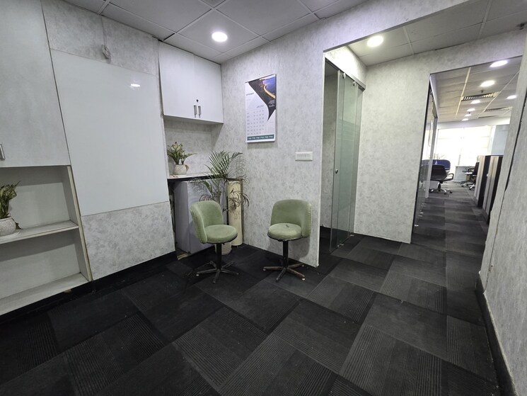 Bathroom, spaze-itech-park Commercial Office Space 1000 Sq.Ft. In Sector 49 Gurgaon 9794088