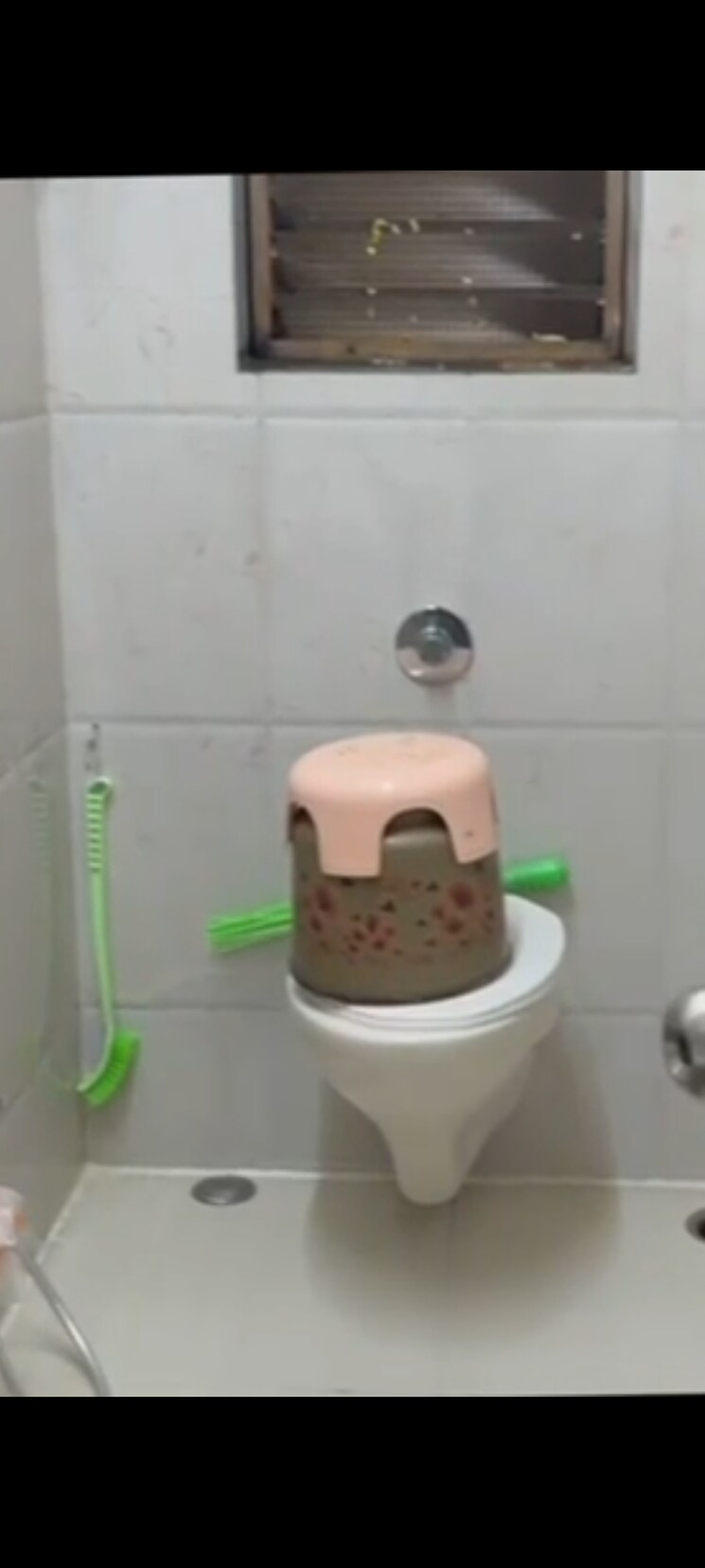 Bathroom, vighnahatra-modern-enclave 2 Bedroom 511 Sq.Ft. Apartment In Agripada Mumbai 9794118