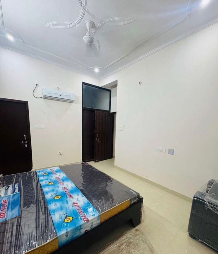 Bedroom, gomti nagar 3 Bedroom 1350 Sq.Ft. Apartment In Gomti Nagar Lucknow 9794124