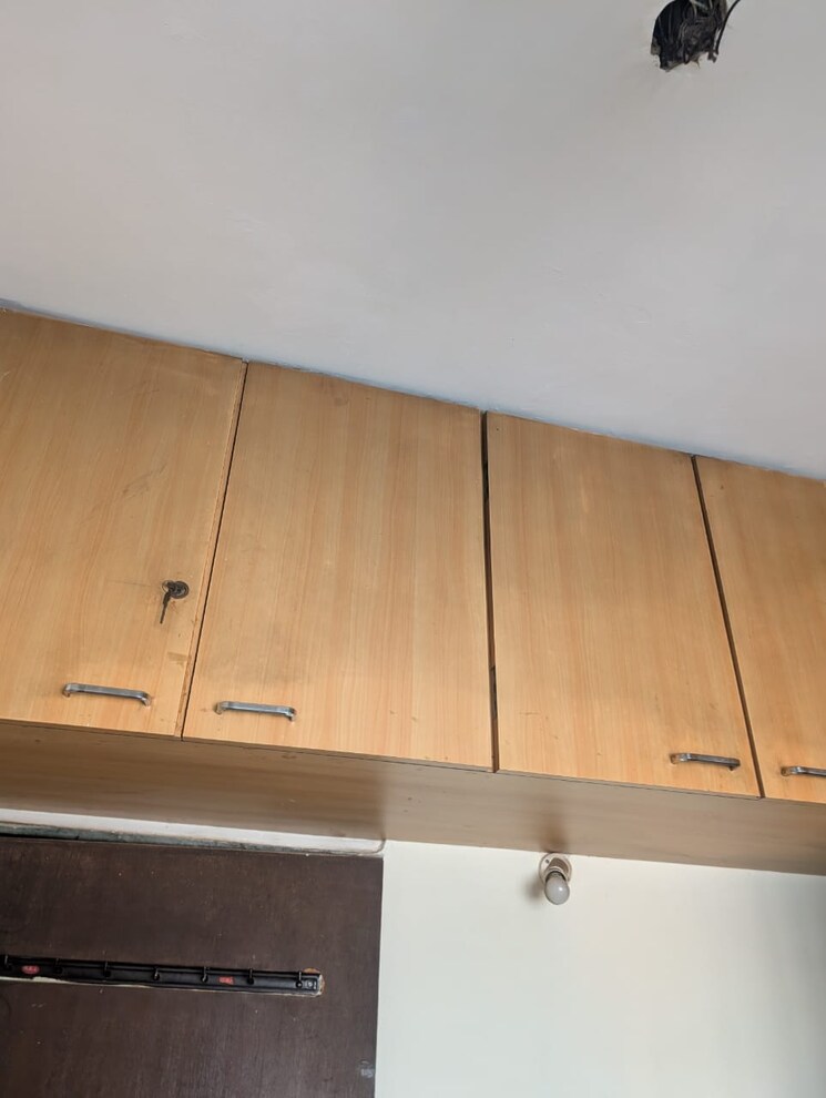 undefined, sion east 1 RK 250 Sq.Ft. Apartment In Sion East Mumbai 9794205