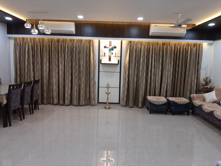 Team Area, jp-decks 4 Bedroom 2580 Sq.Ft. Apartment In Goregaon East Mumbai 9794209