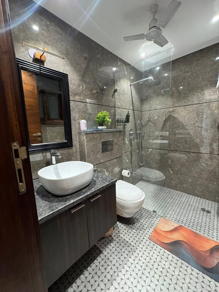 Bathroom, dlf-cyber-sez 1 RK 455 Sq.Ft. Apartment In Sector 24 Gurgaon 9794213