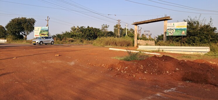 Garden, burhanpalle  147 Sq.Yd. Plot In Burhanpalle Vikarabad 9736147