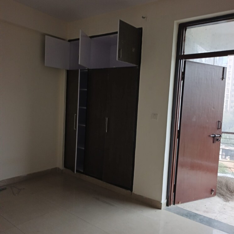 Room, omaxe-heights 2 Bedroom 1100 Sq.Ft. Apartment In Sector 86 Faridabad 9794222