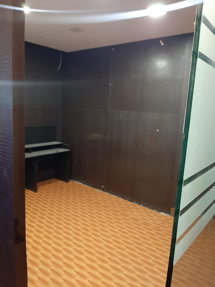 Bathroom, lunkad-garden 2 Bedroom 950 Sq.Ft. Apartment In Viman Nagar Pune 9794256