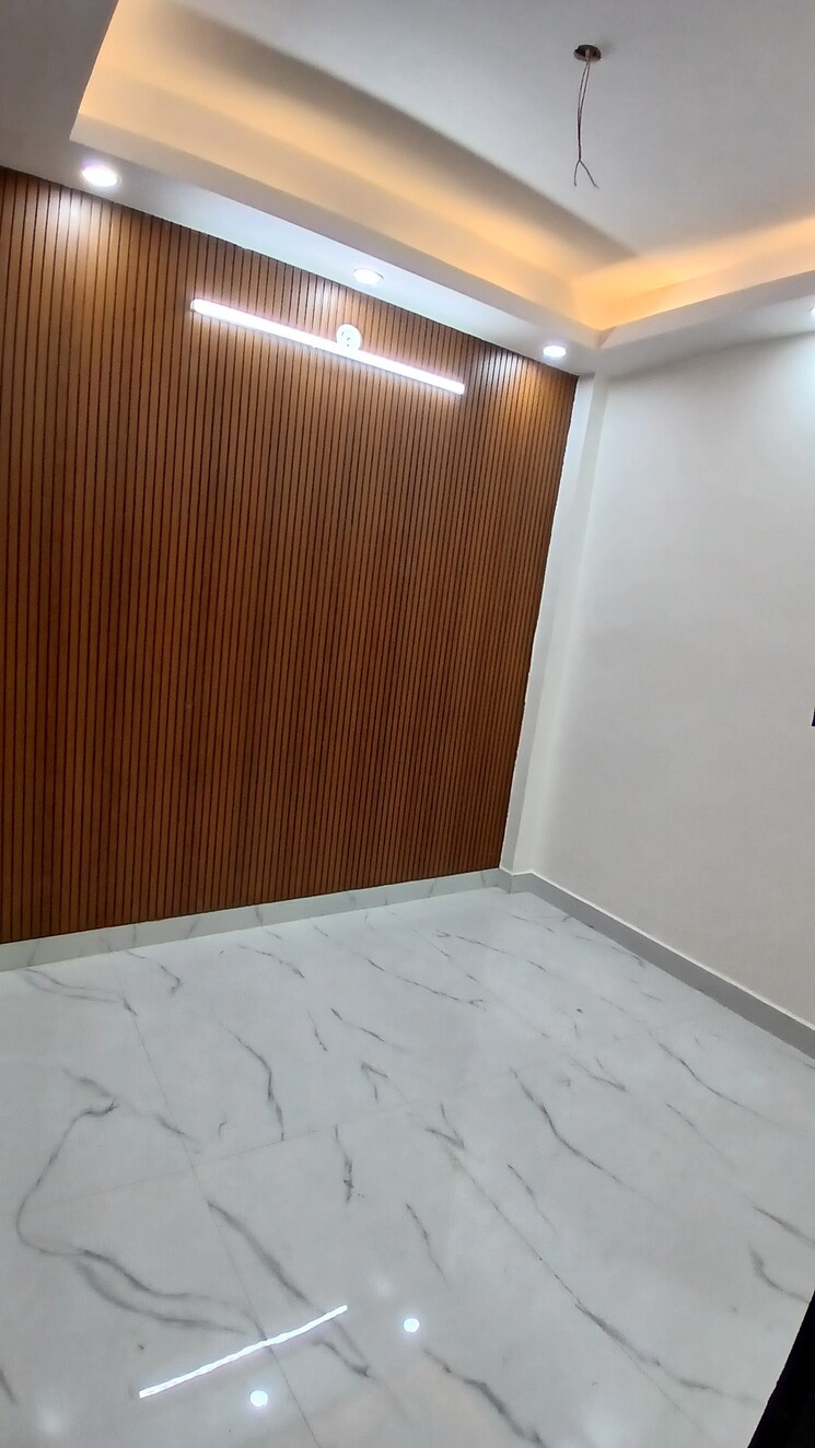 Room, shaheen bagh 2 Bedroom 450 Sq.Ft. Builder Floor In Shaheen Bagh Delhi 9794282