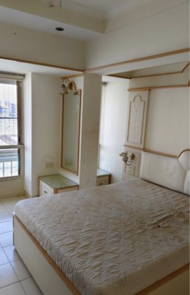 Bedroom, cuffe parade 3 Bedroom 1300 Sq.Ft. Apartment In Cuffe Parade Mumbai 9794284
