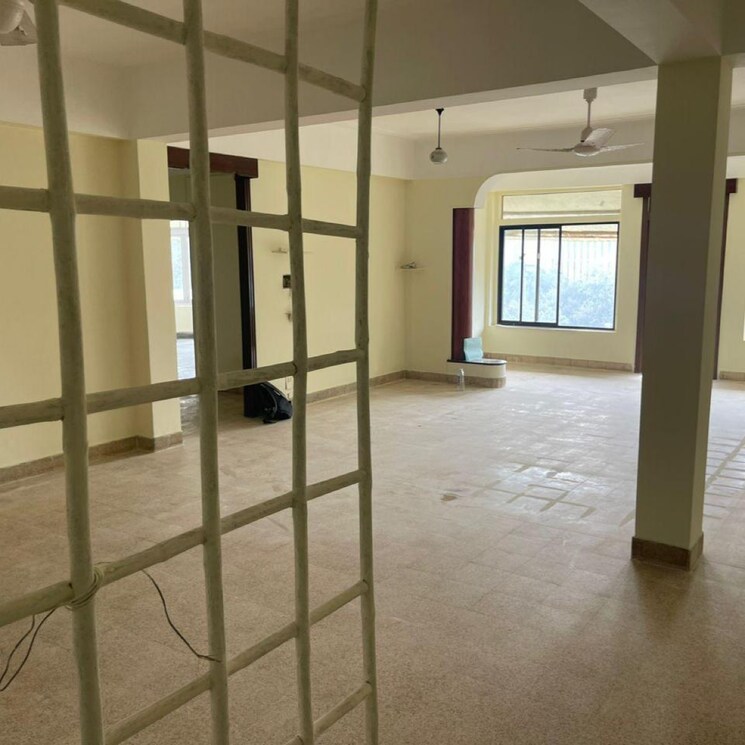 Room, churchgate 3 Bedroom 1550 Sq.Ft. Apartment In Churchgate Mumbai 9794332