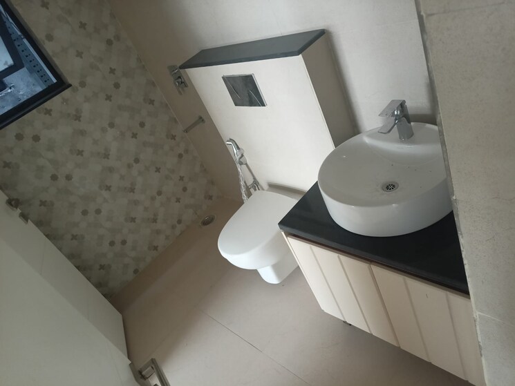 Bathroom, signature-global-prime 3 Bedroom 1400 Sq.Ft. Apartment In Sector 63a Gurgaon 9794406