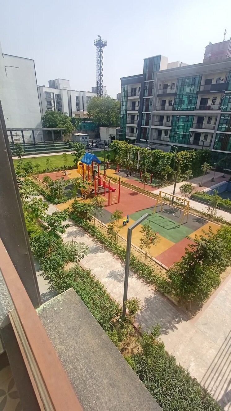 Balcony, signature-global-prime 3 Bedroom 1400 Sq.Ft. Apartment In Sector 63a Gurgaon 9794406