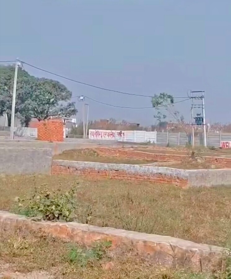 undefined, ivory-county  52 Sq.Yd. Plot In Sector 115 Noida 9794429