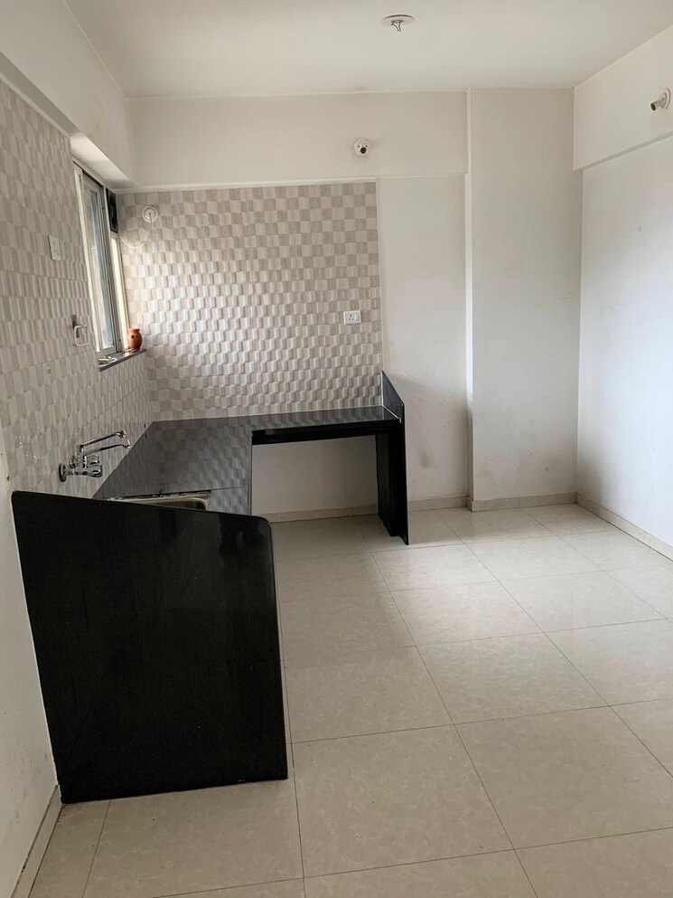 Bathroom, rk-lunkad-aromatic-wind 2 Bedroom 960 Sq.Ft. Apartment In Wakad Pune 9794466