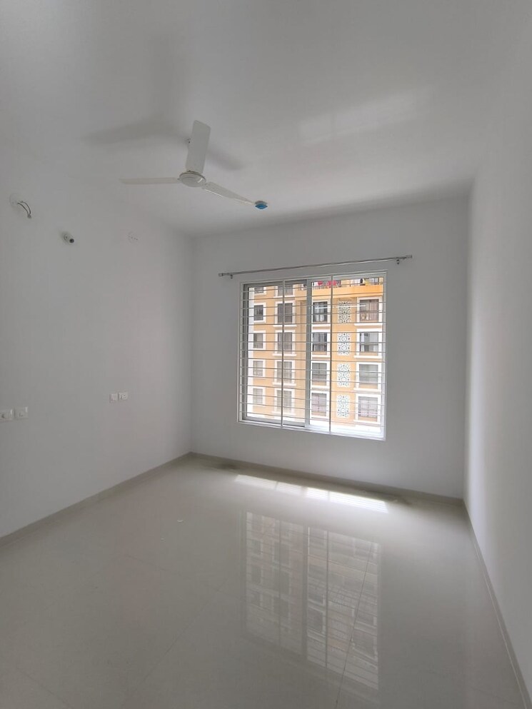 Room, kalpataru-exquisite-sierra 3 Bedroom 1300 Sq.Ft. Apartment In Wakad Pune 9794477