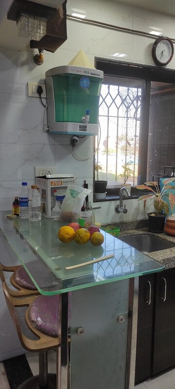 Master Bedroom in 2 BHK Apartment at Palash Towers, Andheri West – for Rent