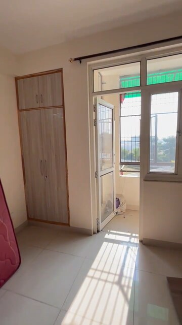 Room in 2 BHK Apartment at Wave Executive Floors, Wave City – for Sale