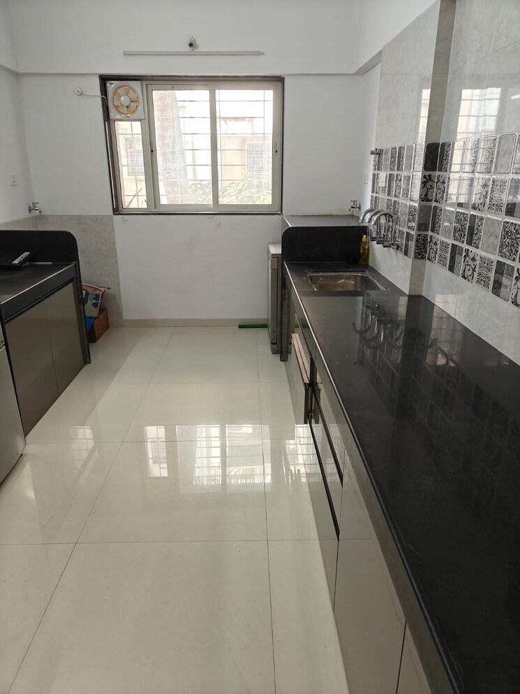 Kitchen, sonigara-kesar 3 Bedroom 1250 Sq.Ft. Apartment In Wakad Pune 9794530