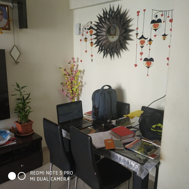 Team Area, everest-country-side 1.5 Bedroom 700 Sq.Ft. Apartment In Kasarvadavali Thane 9794589