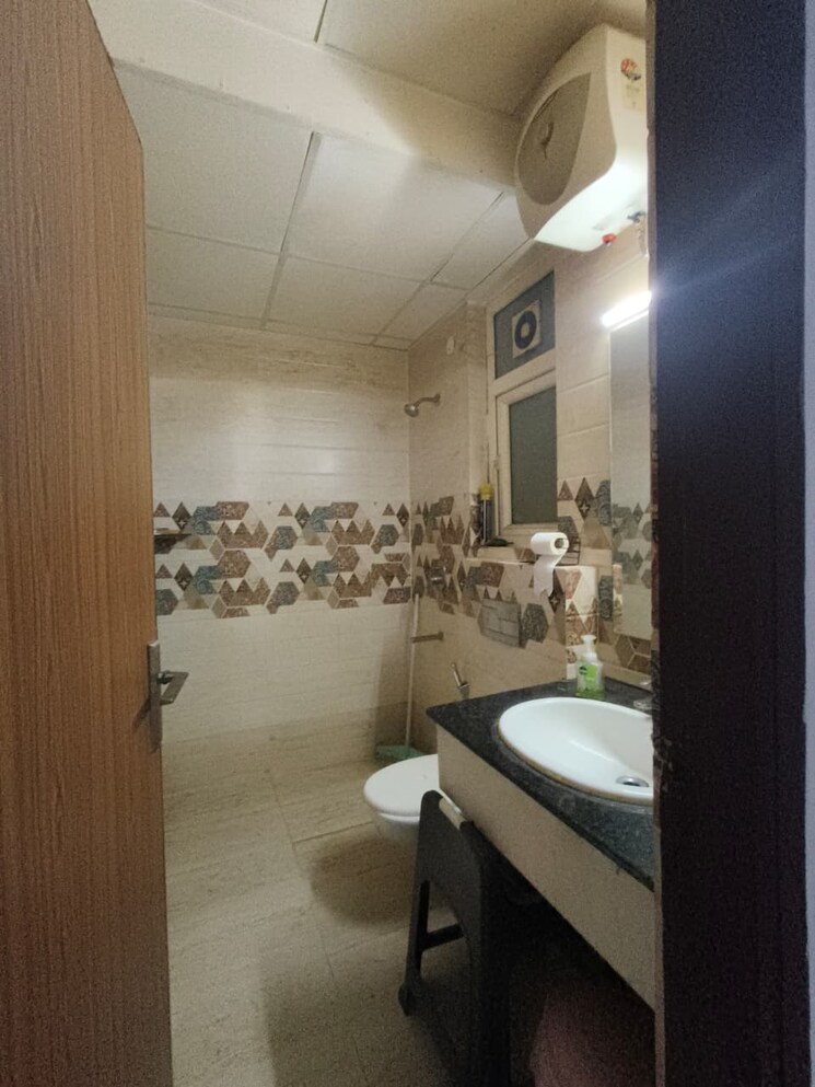 Bathroom, ambika-florence-park 3 Bedroom 1880 Sq.Ft. Apartment In North Mullanpur Chandigarh 9794686