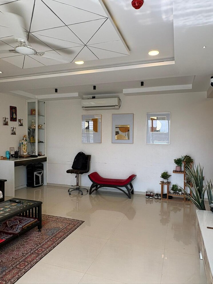 Room, pharande-puneville 4 Bedroom 1985 Sq.Ft. Apartment In Punawale Pune 9794712