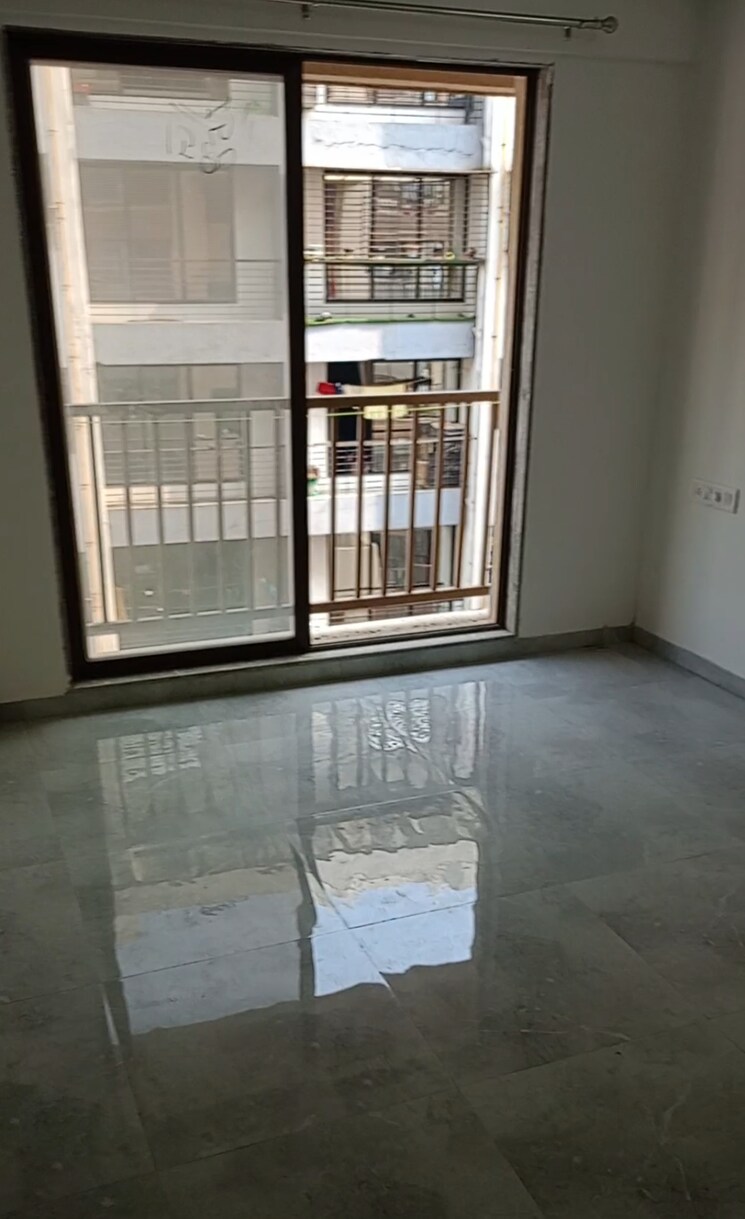 Room, dahin nagar 2 Bedroom 1332 Sq.Ft. Apartment In Dahin Nagar Surat 9794808