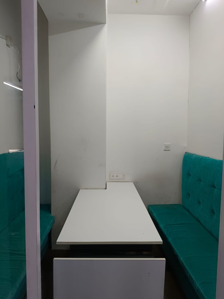 Bedroom, hrbr layout Commercial Office Space in IT/SEZ 3200 Sq.Ft. In Hrbr Layout Bangalore 9794994