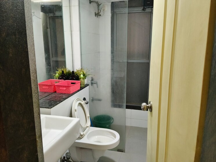 Bathroom, spenta-palazzio 3 Bedroom 1019 Sq.Ft. Apartment In Sakinaka Mumbai 9795157