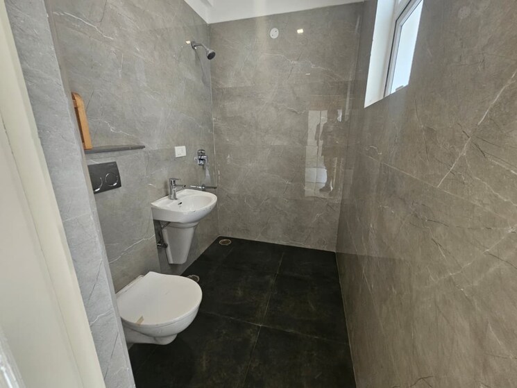 Bathroom, patiala road 3 Bedroom 1625 Sq.Ft. Apartment In Patiala Road Zirakpur 9795175