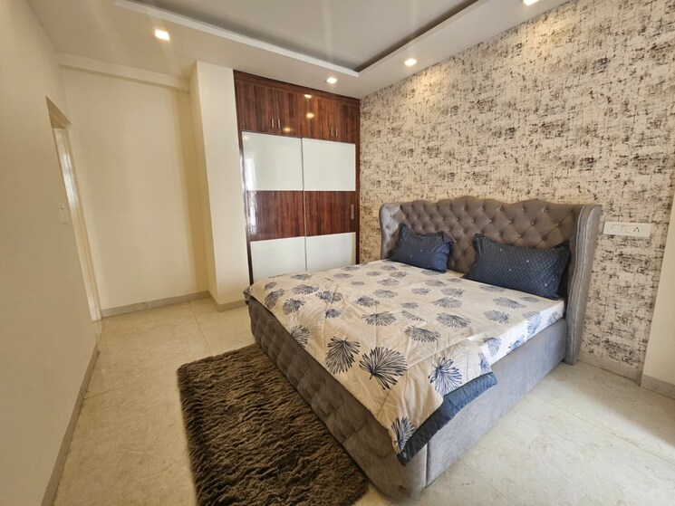 Cover Image, patiala road 3 Bedroom 1625 Sq.Ft. Apartment In Patiala Road Zirakpur 9795175