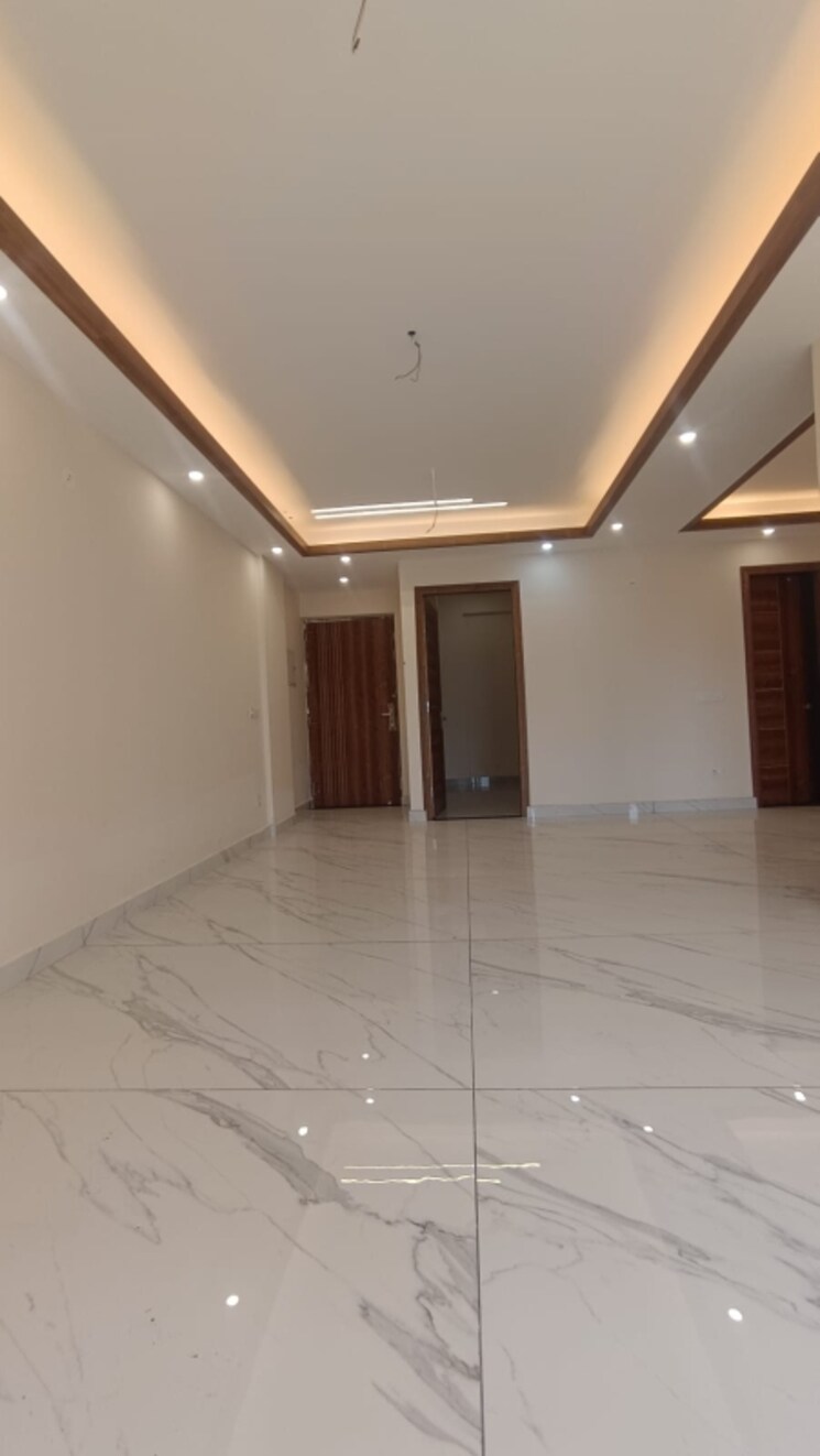 Room, gaurs-siddhartham 2 Bedroom 945 Sq.Ft. Apartment In Siddharth Vihar Ghaziabad 9795356