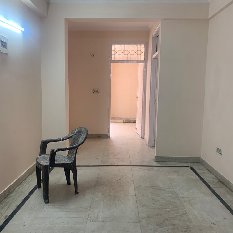 Room, katwaria sarai 3.5 Bedroom 1600 Sq.Ft. Apartment In Katwaria Sarai Delhi 9795394